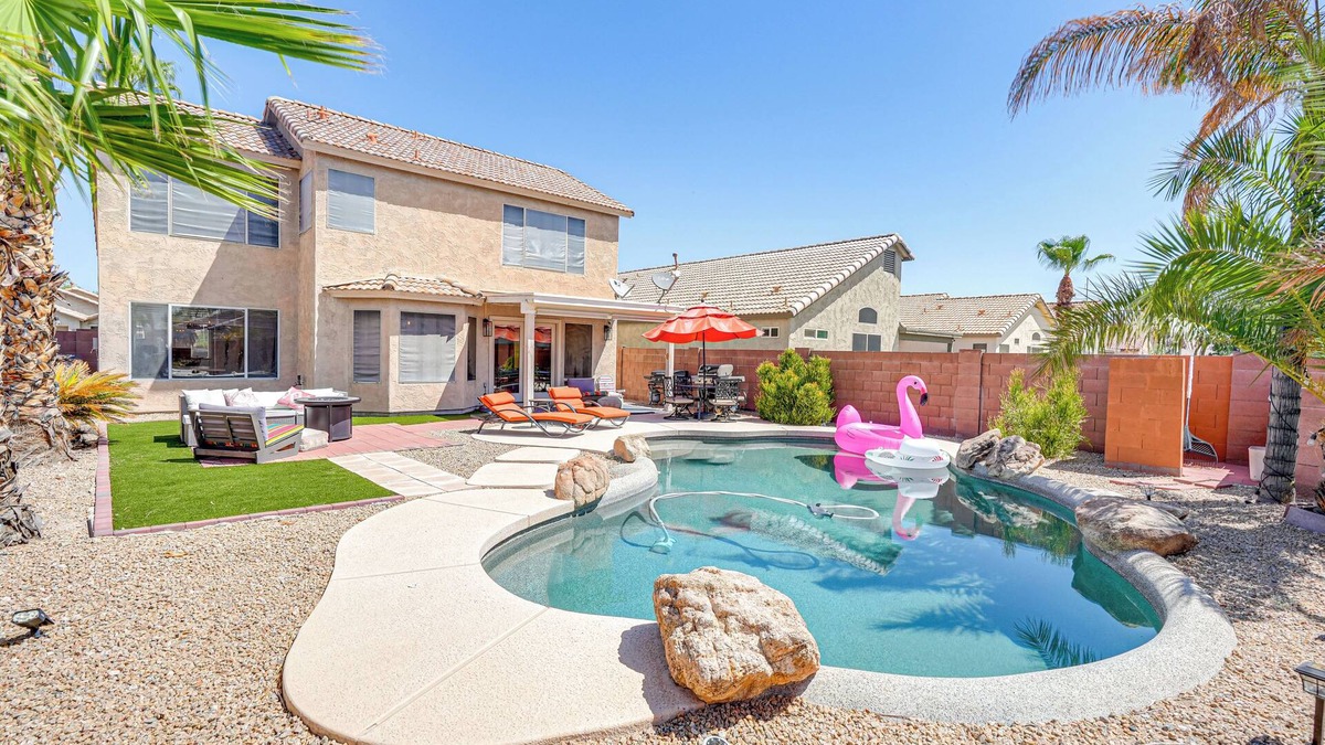 Deer Valley House | Private Pool & Grills: North Phoenix Retreat!