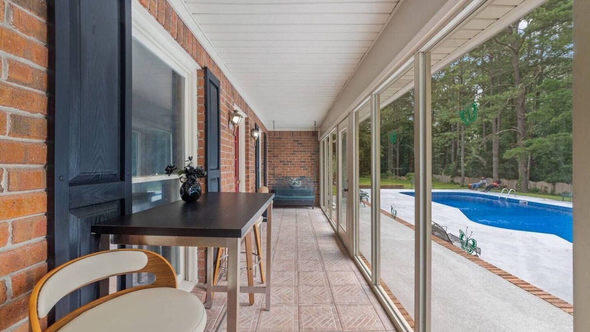 Fayetteville House | Private pool house near Atlanta
