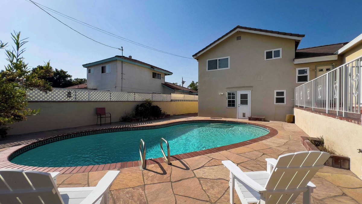Upland House | Private Pool|Pet-Friendly|Cozy 4B2.5B|Garage Access|Perfect for WFH #42042