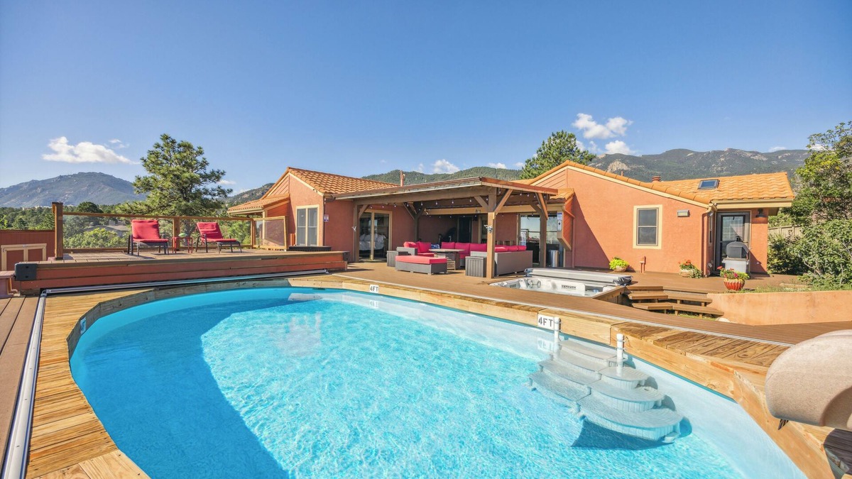 Skyway House | Private Pool/Slide/Hot Tub-5 min to Broadmoor/7 Falls/Zoo, Borders Open Space