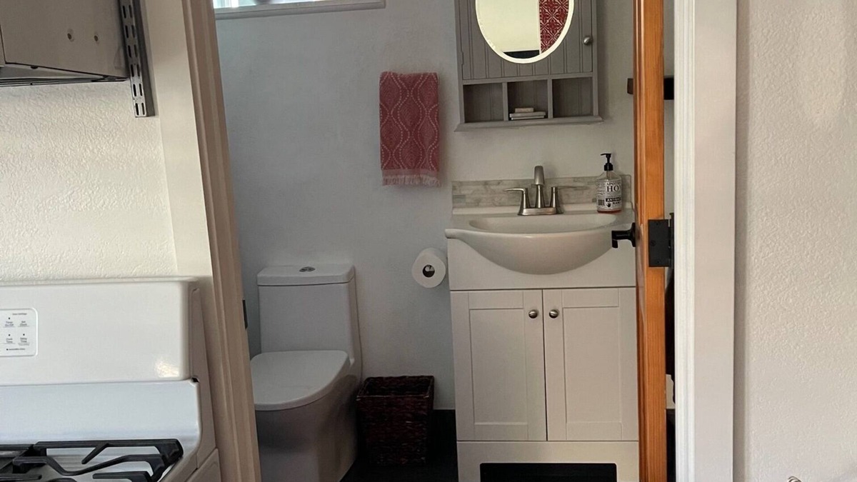 North Hollywood House | Private pool Side Studio in NOHO next to Trader Joe’s at the new NOHO west.