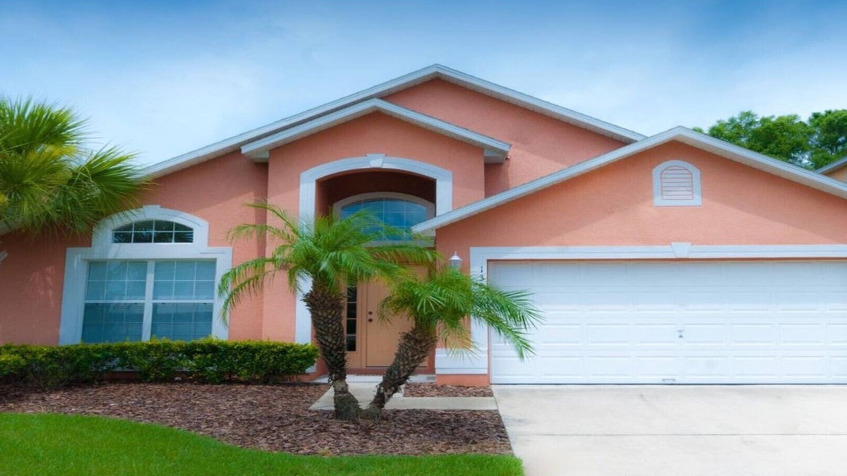 Seasons House | Private Pool Villa close to Disney Parks with free Wifi and BBQ