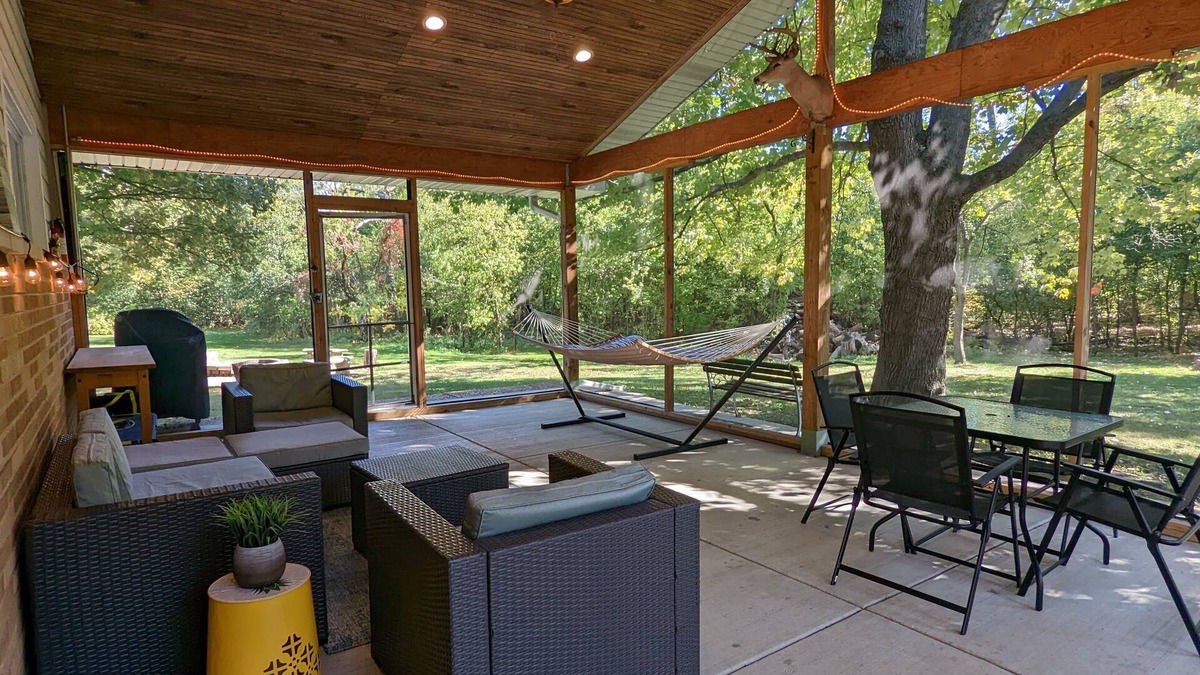 Addison House | Private & quiet 🌲 O'Hare 8mi ✈️ D/T Chicago 22mi 🏙️