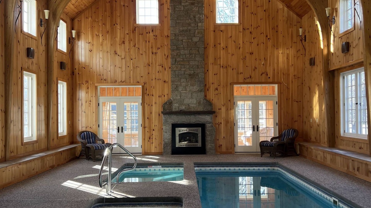 Barre House | Private Resort Like Getaway - Close to Wachusett Mountain Ski Resort!