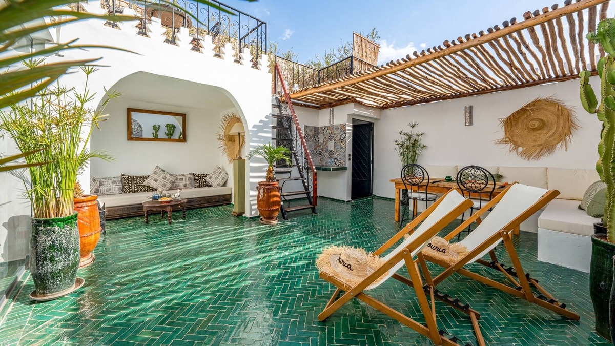 Bab Taghzout House | PRIVATE RIAD DAR TOURIA