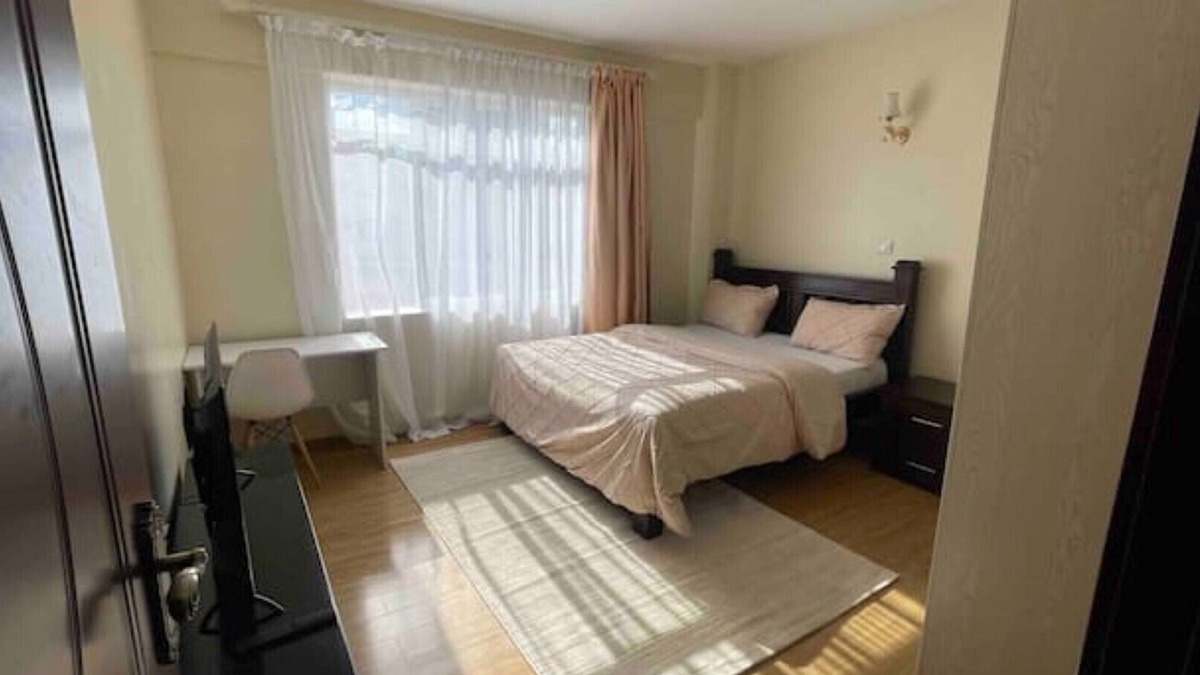 Kilimani Apartment | Private room by forever home