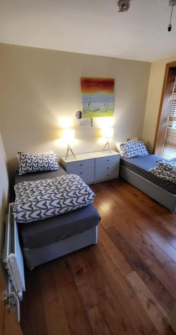 Dublin House | PRIVATE ROOM IN DUBLIN 1