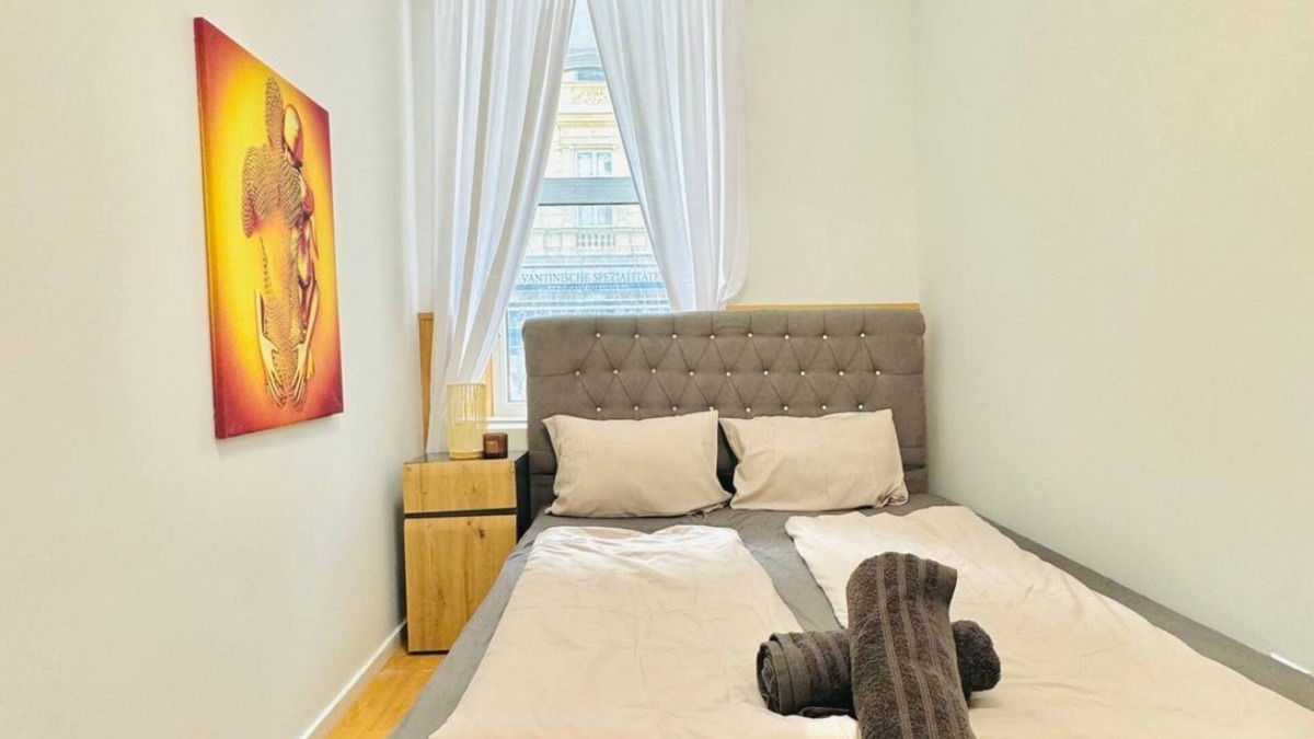 Josefstadt Apartment | Private Room | Shared Apt Near Rathausplatz