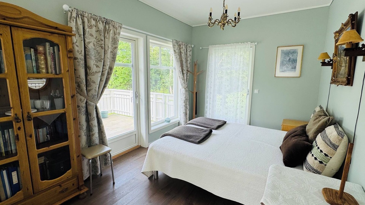 Alesund Apartment | (Private) Room with balcony