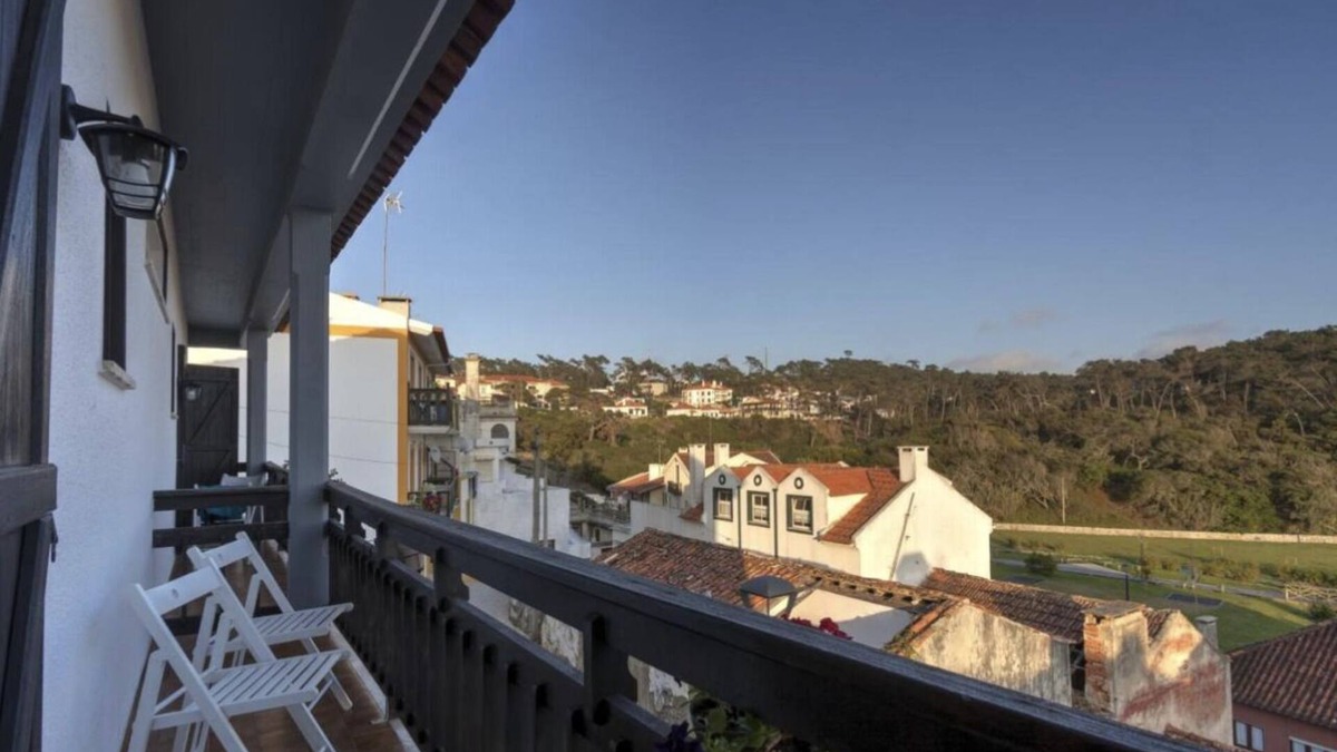 Sao Pedro de Muel Cabin | Private Room With Balcony sea View Private Bathroom