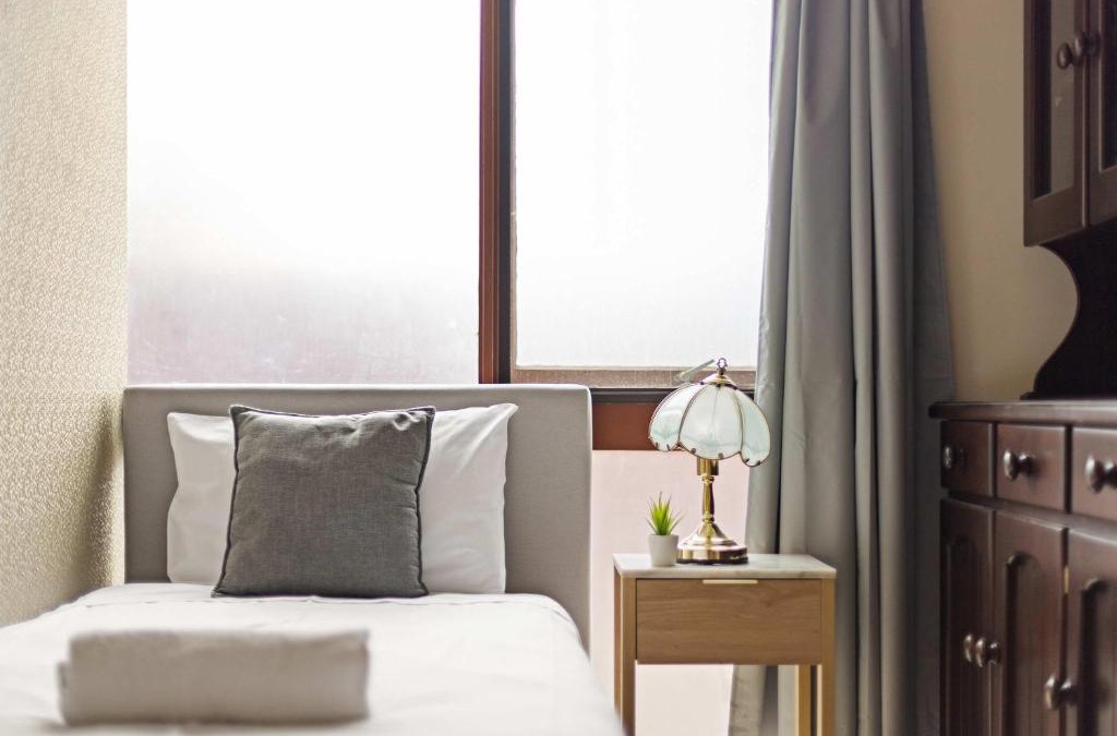 Milperra House | Private Single Room - Centrally Located at Milperra - Shared Bathroom