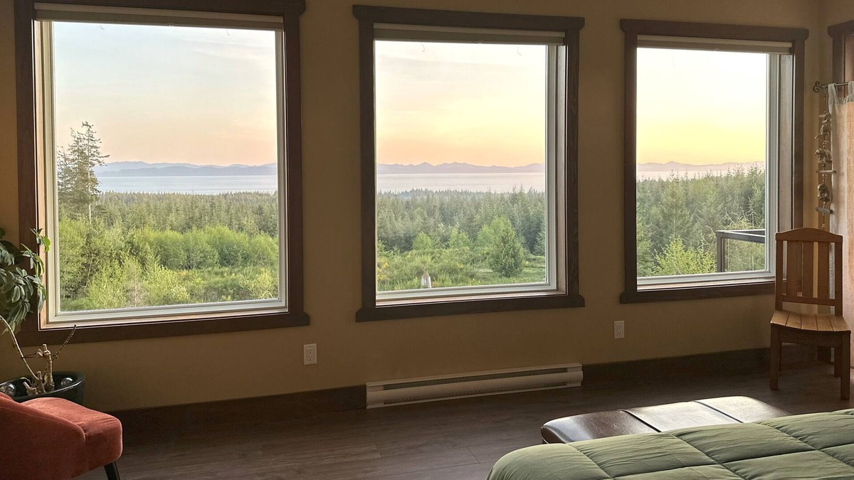 Juan de Fuca Electoral Area House | Private spacious suite w/stunning ocean views, large deck, close to beach