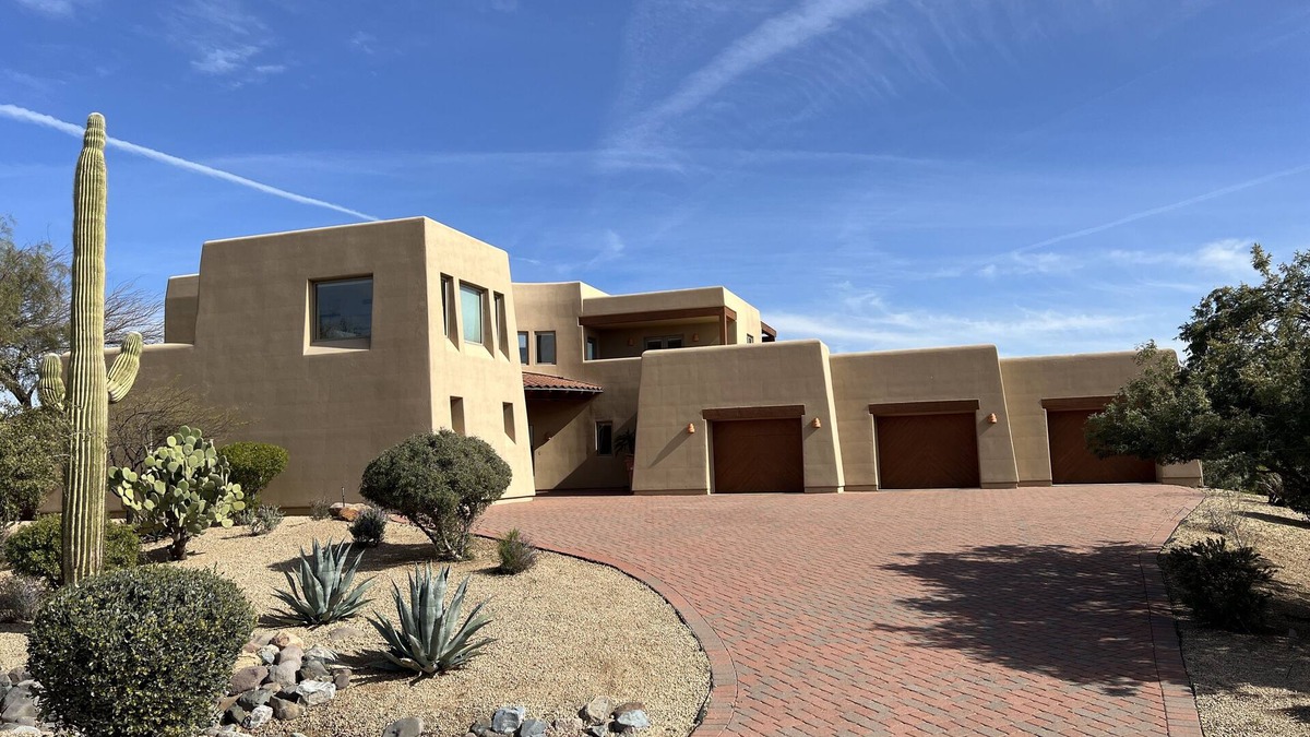 North Scottsdale House | Private Spanish style estate with large terraces and hot tub with expansive pool