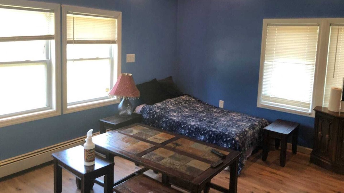West Islip Apartment | Private Studio Own Entrance Yard ,King Size Bed & Twin Bed