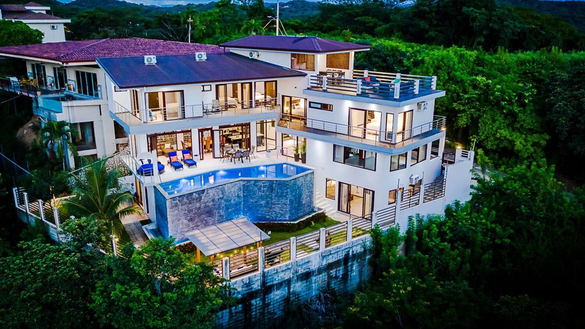 Tamarindo House | Private, Stunning Ocean Views, Close to Everything, Breakfast Prep Included