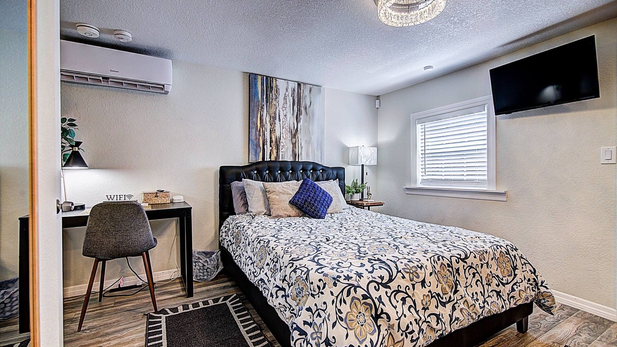 Ybor City Apartment | Private Stylish Studio Apartment!