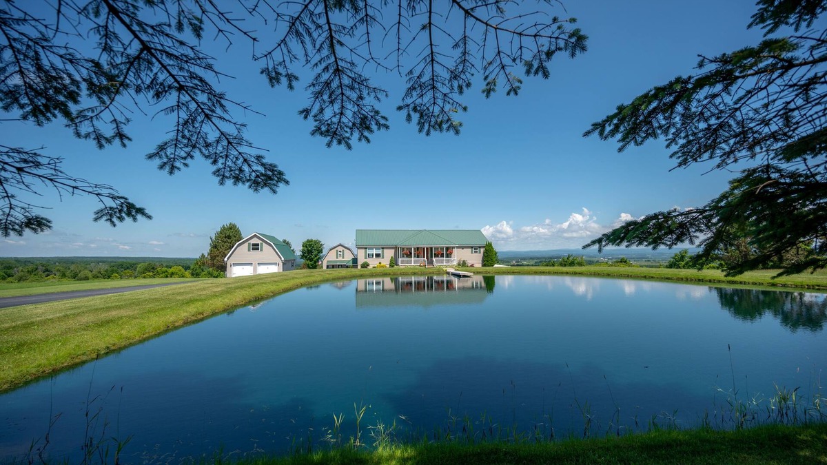 Fultonville House | Private Upstate Estate - Pool, Pond, Breathtaking views!