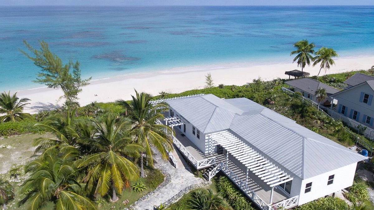 North Palmetto Point Villa | Private Villa on most stunning pink sand beach