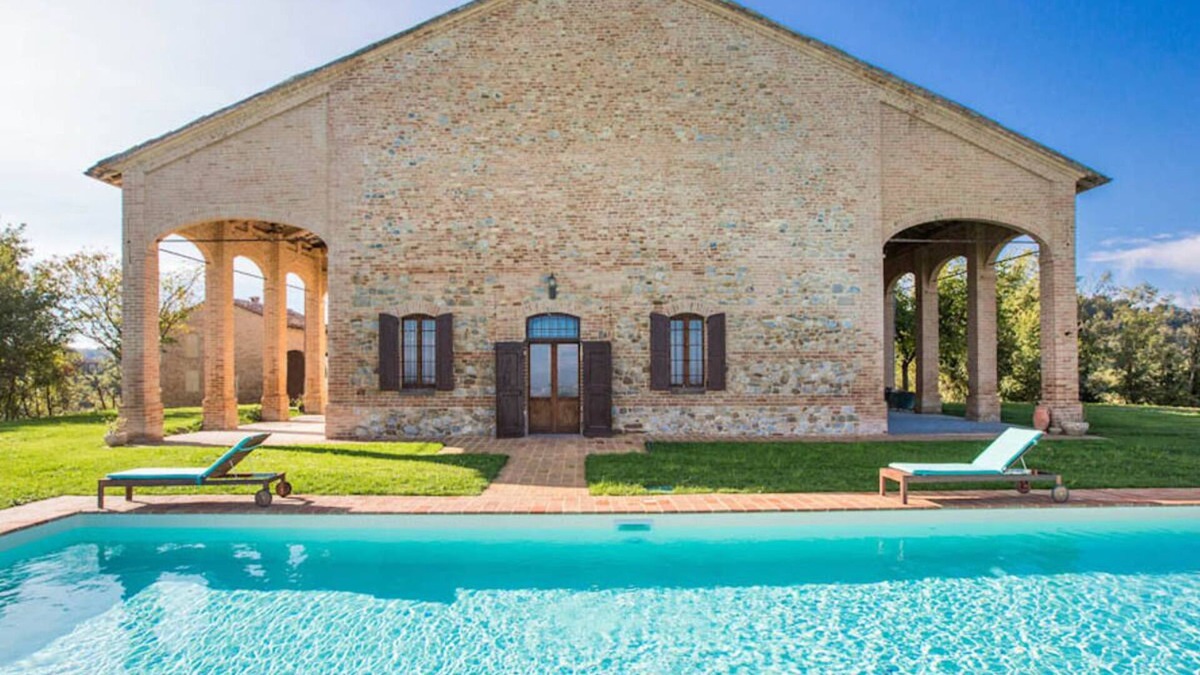Salsomaggiore Terme Villa | Private villa with pool in Emilia Romagna