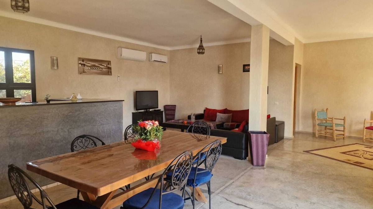 Annakhil Villa | PRIVATE VILLA - HEATED POOL