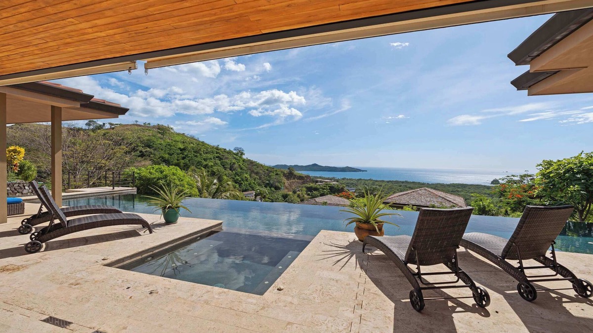 Brasilito Villa | Private Villa in Mar Vista | Infinity Pool | 5 bd