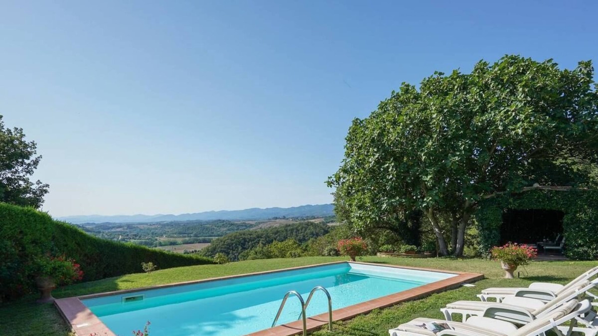 Dicomano Villa | Private villa with swimming pool in Tuscany