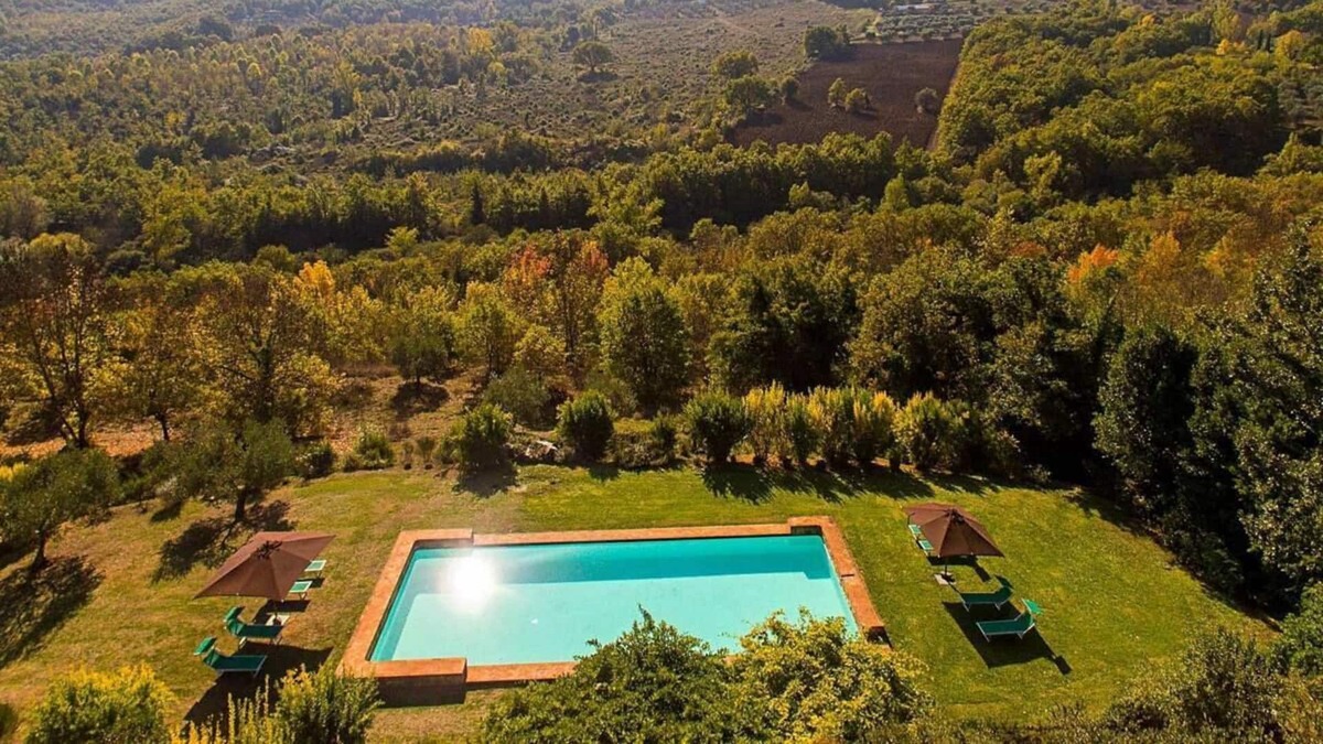 Ficulle Villa | Private villa with swimming pool in Umbria