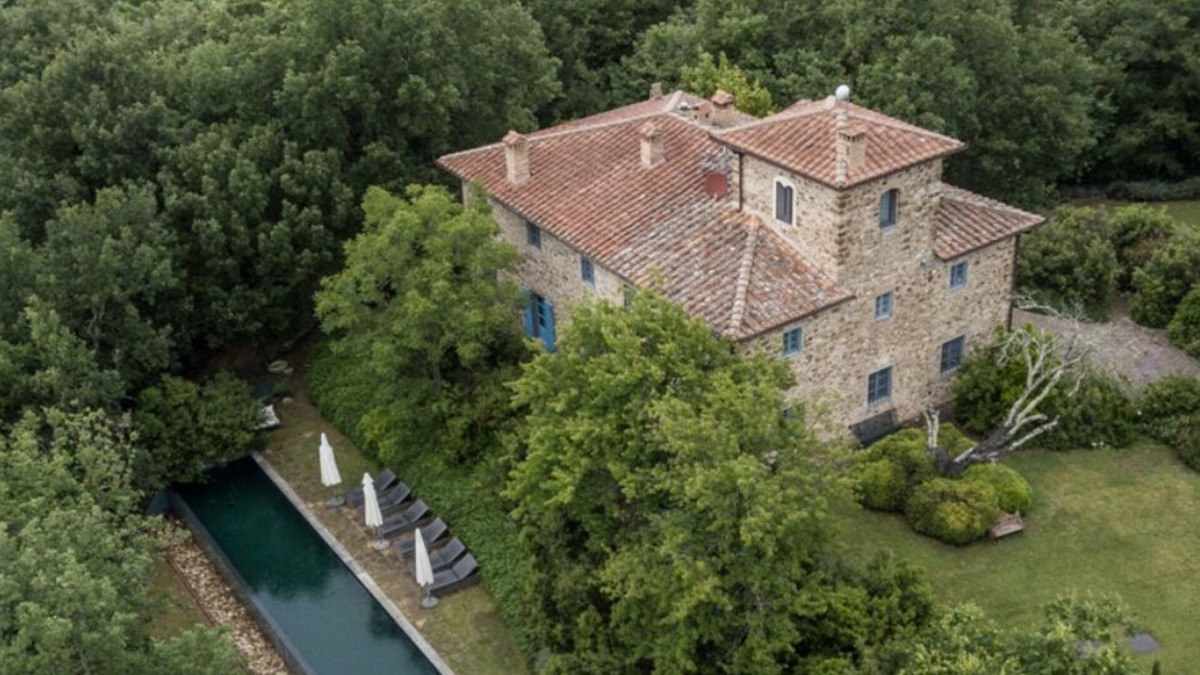 Sambuca Villa | private Villa with A/C, Wifi, Swimming Pool in the heart of Chianti (Tuscany)
