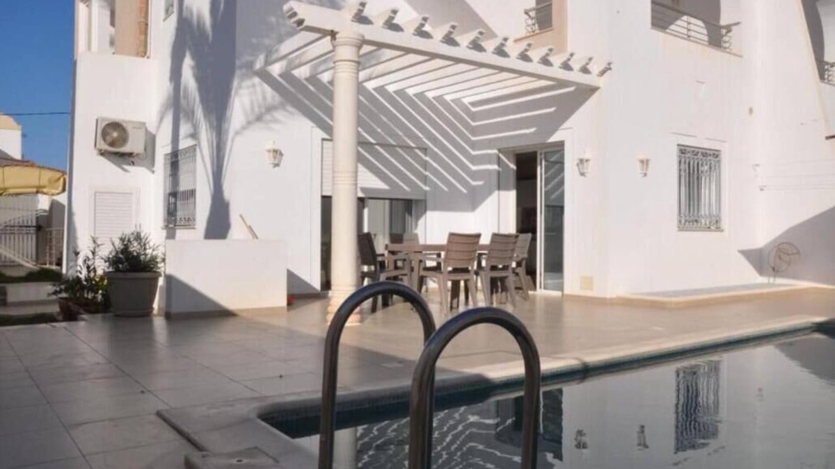 Triffa Villa | Private villa with pool 5 minutes from the beach - Djerba