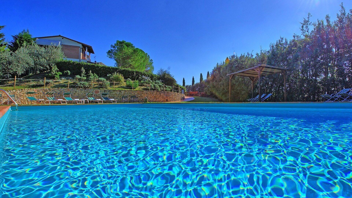 Certaldo Villa | Private Villa with private pool, WIFI, terrace, panoramic view, parking, close to San Gimignano
