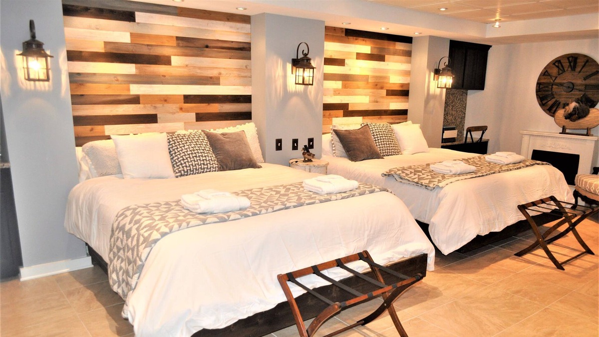 Queenstown House | Private/Waterfront/Gym/Theatre/Dock