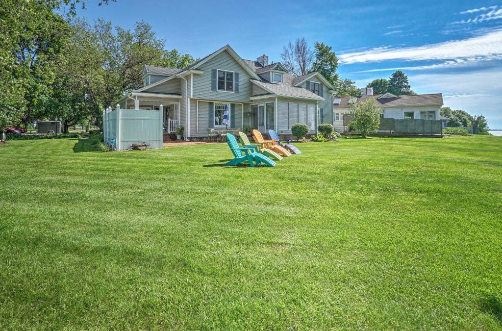 Ashtabula House | Private Waterfront Lake Erie Home with BBQ Patio