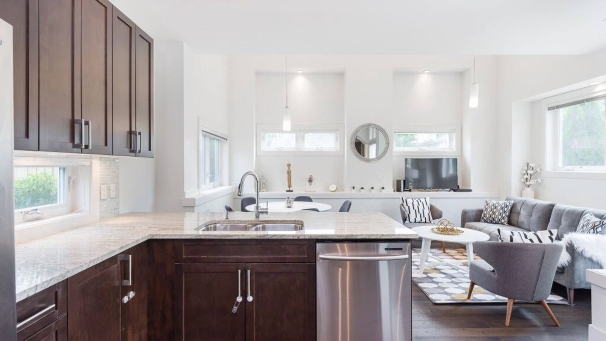 Hastings House | PRIVATE - West Coast Luxury Living