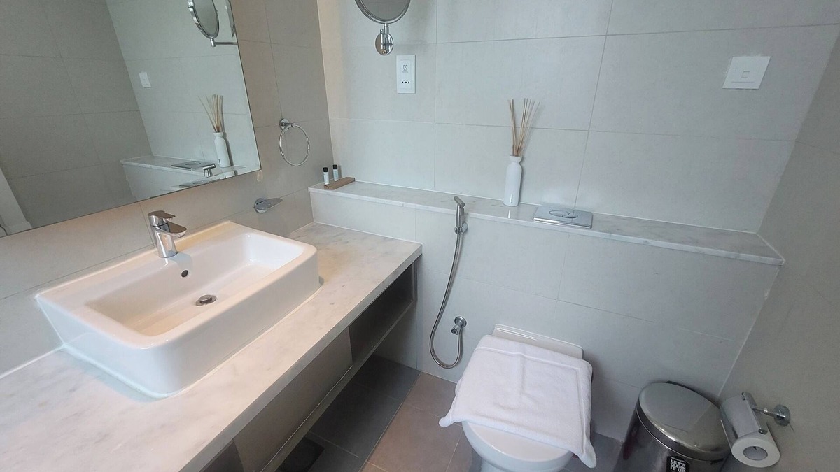 Downtown Dubai Apartment | Prive 1-bedroom apartment with WiFi, fitness room in fantastic Dubai