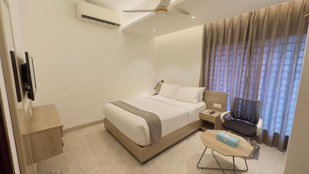 Dhaka Hotel | Priyo Nibash Stylish Residential Hotel