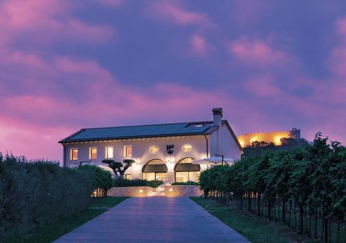 Asolo Apartment | Progress Country & Wine House