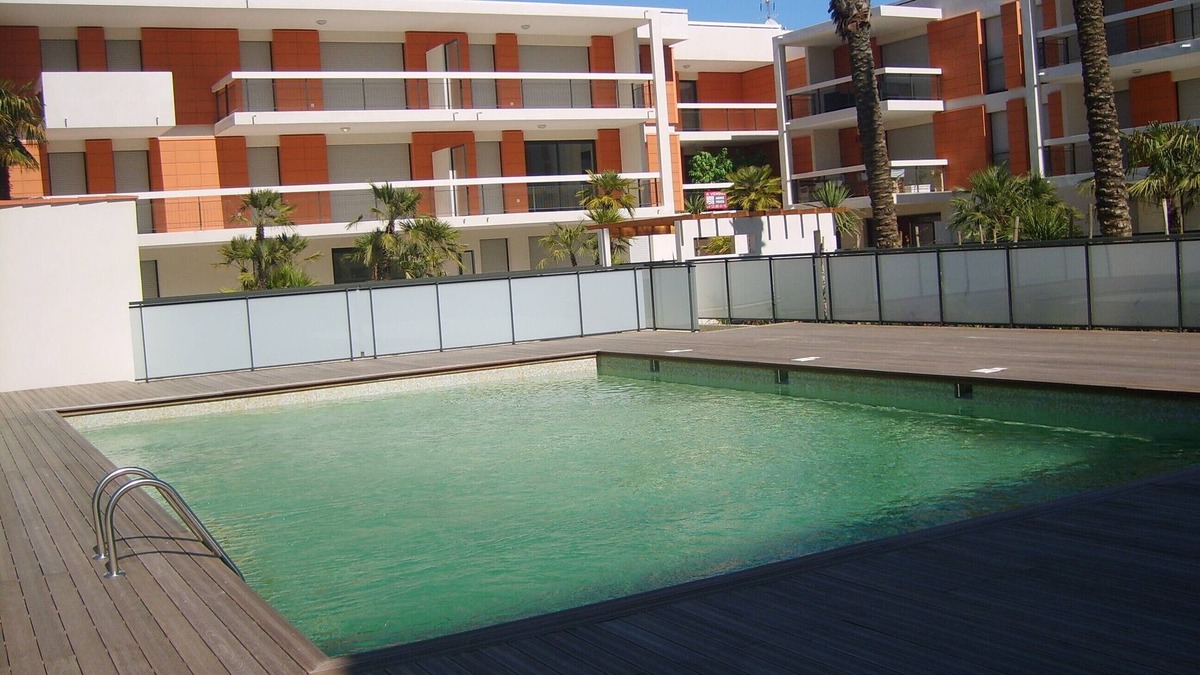 Villeneuve Loubet Beach Apartment | PROMO 2 room apartment, air conditioned, garage, WIF, 50 m from the beach