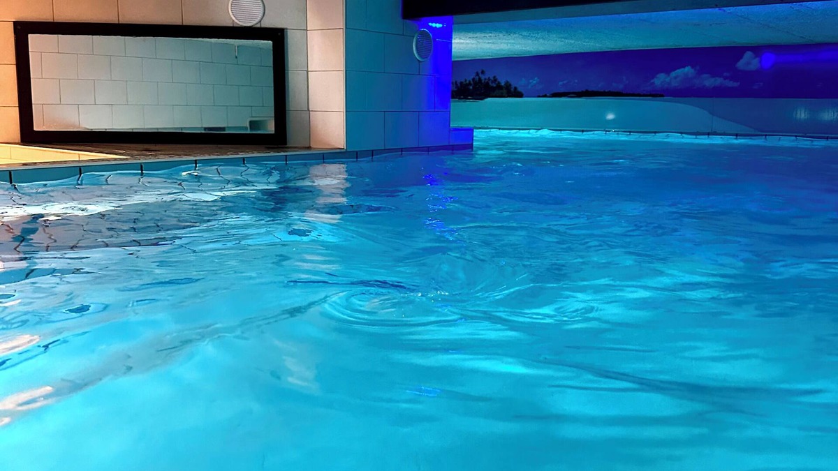 Boqueho House | PROMO House private indoor pool 29° sauna. Summer private indoor and outdoor pools