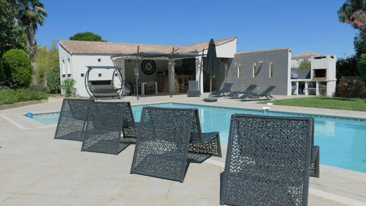 Saint-Aunes House | PROMO Superb property, swimming pool, gym, games room.