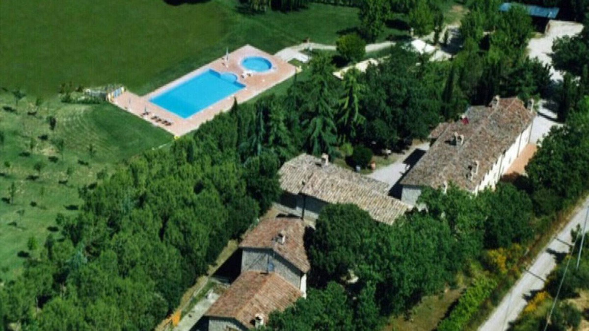 Corciano House | PROMOTION Itrana-Le Gorghe di Valmarino 5km from Perugia Swimming pool and WIFI