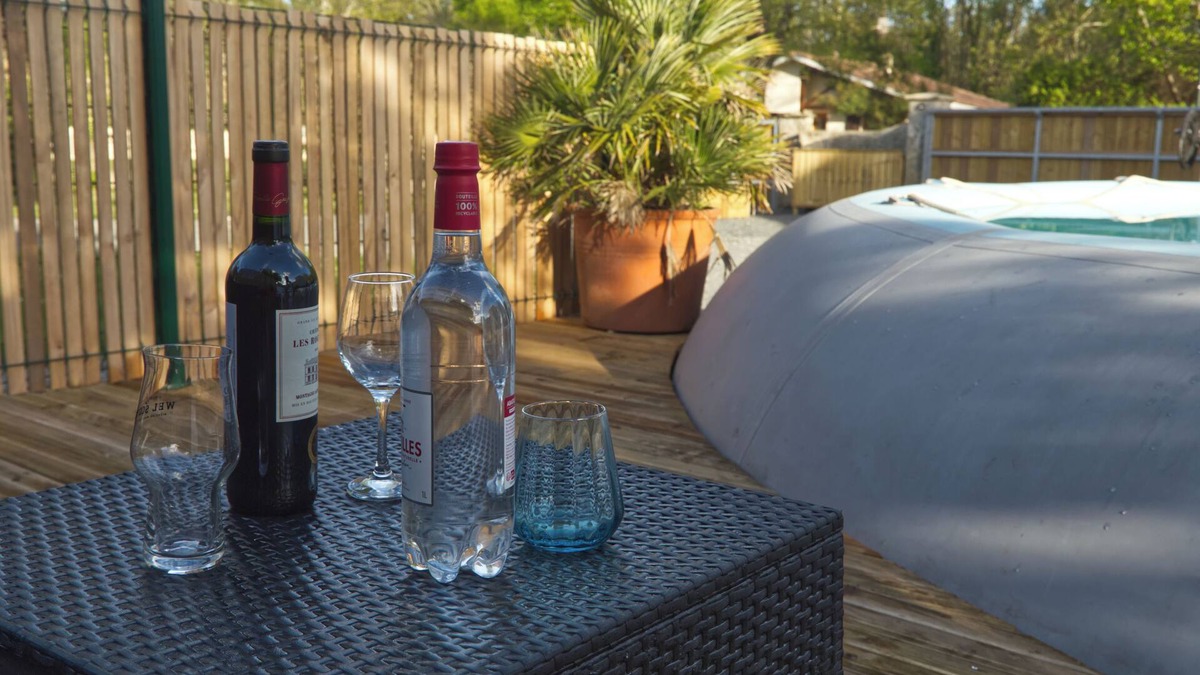 Saint-Jean-d'Illac Villa | PROMOTION Villa classified 3*, between Arcachon/Bordeaux garden swimming pool jaccuzi