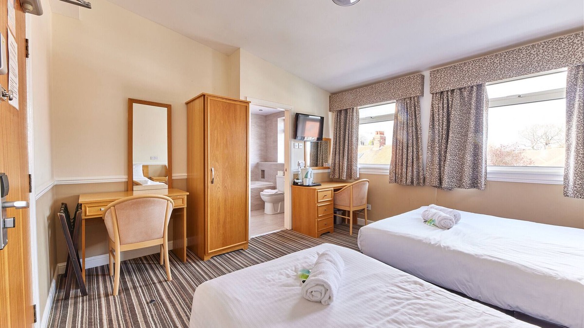 Jesmond Bed & Breakfast | Properties Unique | Dene Rooms Twin 30
