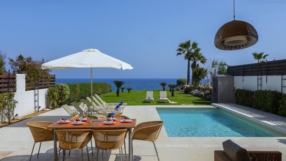 Kapparis Villa | Protaras Beachfront Villa Pietra