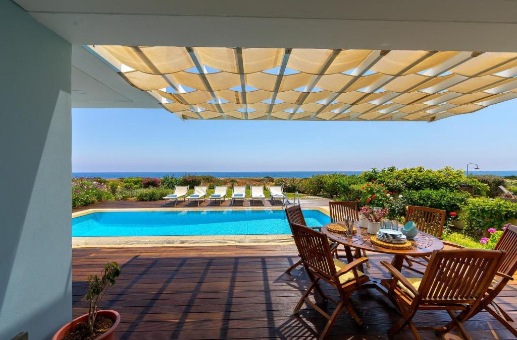 Protaras Villa | Protaras Beachfront Villa Alia