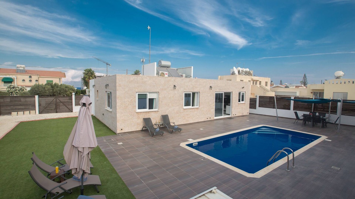 Protaras Cottage | Protaras Holiday Villa GD42 - a villa that sleeps 6 guests in 3 bedrooms