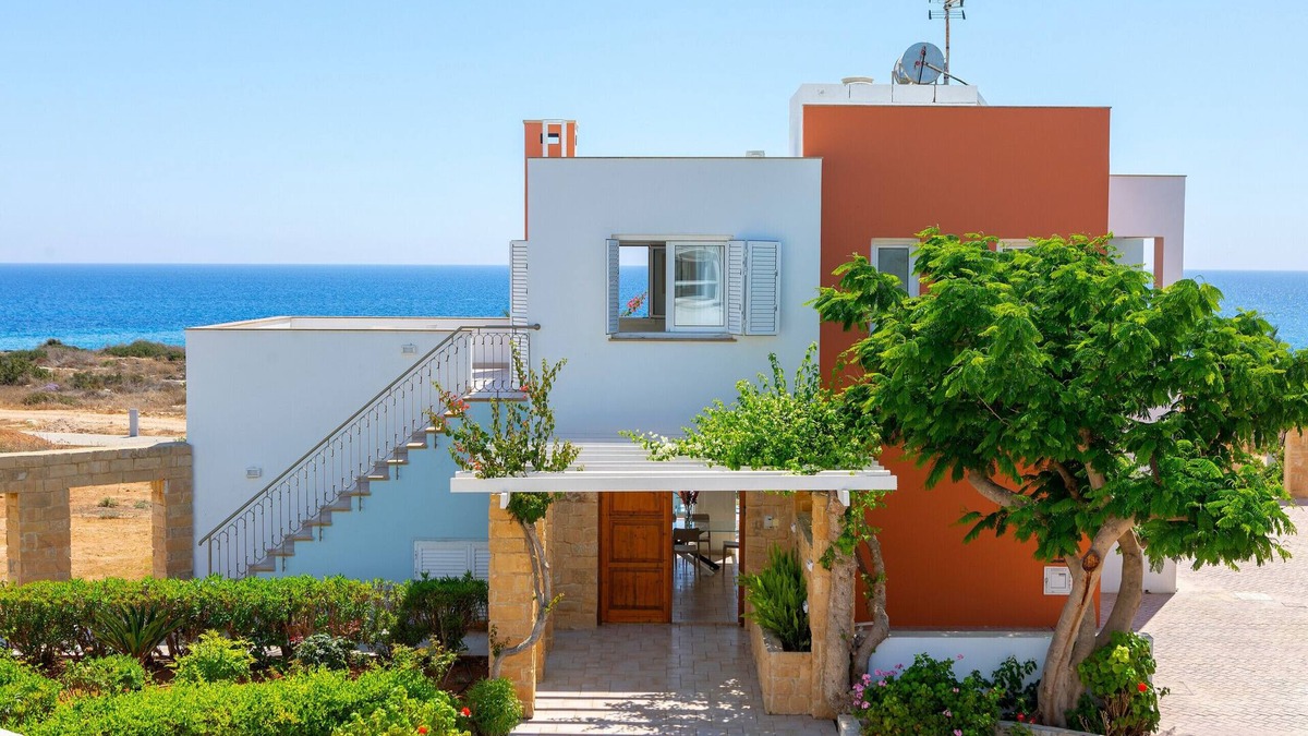 Protaras Villa | Protaras Seafront Villa Violetta