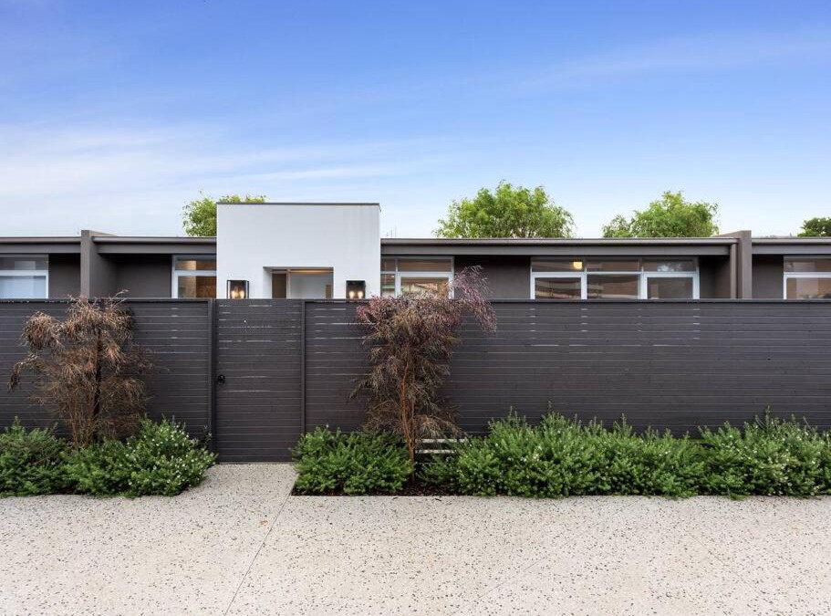Dromana House | Proton Beach Villa 2