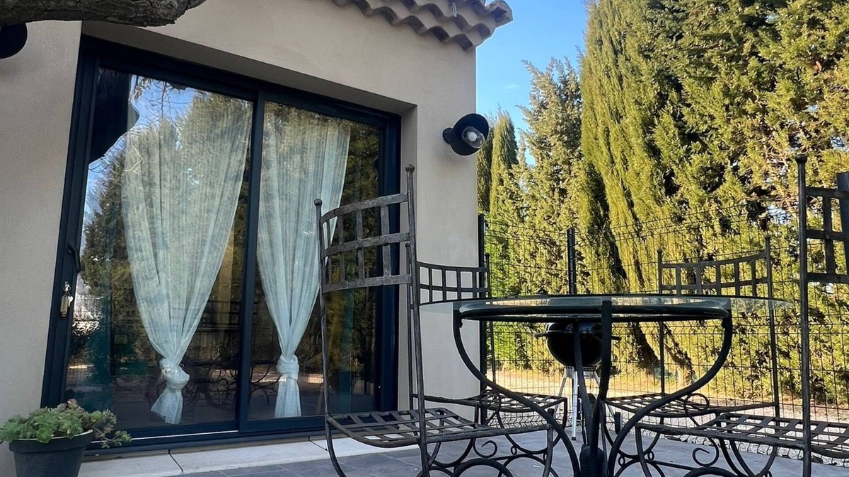 Codolet House | Provencal house near the lake