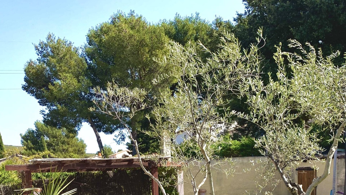 Lancon-Provence House | Provencal villa 150 m2 on 1000 m2 in a quiet location