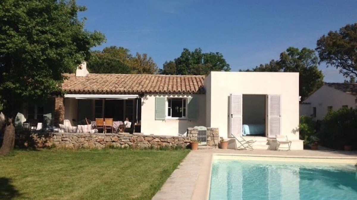 Sainte-Maxime - Saint-Tropez Resort | Provencal villa with swimming pool on a golf course close to the beach